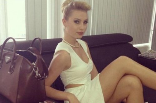 Müğənninin arvadı: 