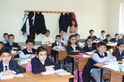 Seks qalmaqalının qurbanı olan xanım MÜƏLLİM: 