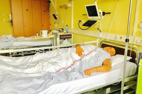 Aparıcı əməliyyat olundu- FOTOLAR