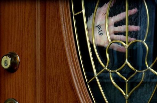 Səudiyyə Ərəbistanında kişi intiqam məqsədi ilə yeni doğulmuş qızına işgəncə verib-VİDEO+FOTOLAR