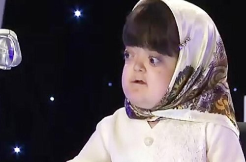 Görmə qüsurludur, amma elə gözəl səsi var ki... - VİDEO