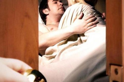 “Gecə evə, arvadımın yanına adamlar gəlir, amma tuta bilmirəm” - MƏHKƏMƏ