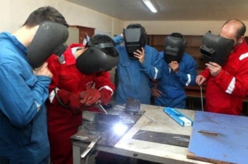 Əqli-qüsurlu kişi ilə dəfələrlə əlaqədə olan çilingər... - Mingəçevirdə dəhşət