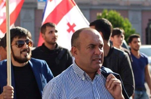 Azərbaycanlı deputat Saakaşvilini seçdi