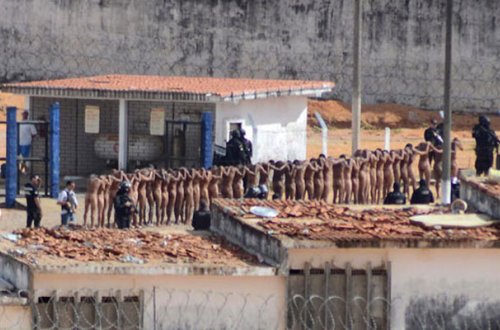 Həbsxanadakı üsyanlarda ölənlərin sayı 125-ə çatdı - Fotolar