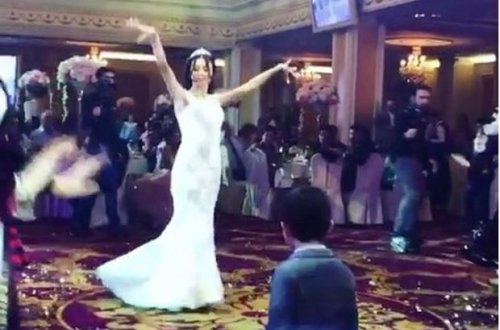 Erməni toyunda gəlin Azərbaycan mahnısına oynadı – VİDEO