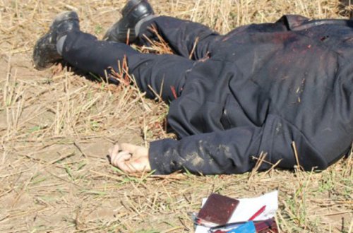 Bıçaqladı, 2 manatı götürüb getdi