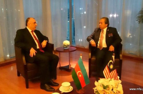 Elmar Məmmədyarov malayziyalı həmkarı ilə görüşüb