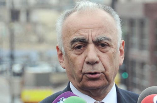 Mətbuat Şurası Hacıbala Abutalıbovun jurnalistlərlə bağlı fikrinə cavab verdi