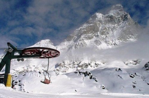 Hoteldə qar uçqunu altında qalanlar TAPILDI - YENİLƏNİB - VİDEO