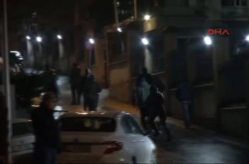 İstanbulda terror: polis şöbəsini atəşə tutdular — VİDEO + FOTO