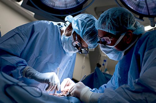 DƏHŞƏT ! 18 yaşlı qızın mədəsindən 1 metr saç çıxdı - əməliyyatdan iyrənc FOTOLAR