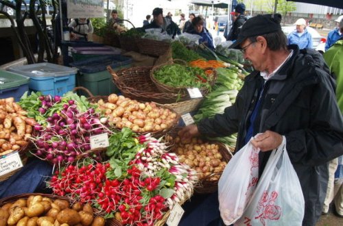 Sankt-Peterburq bazasında azərbaycanlı bıçaqlanıb