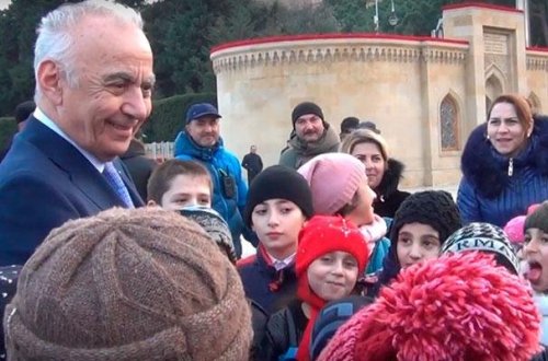 Bakı merinin uşaqlarla maraqlı söhbəti- VİDEO