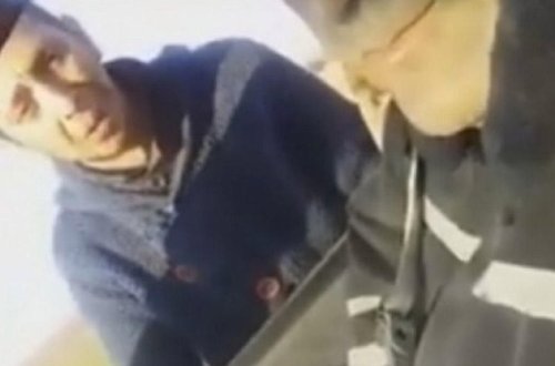 Azərbaycanda yol polisi sürücünü ələ salıb ağlatdı - VİDEO çəkib sevgilisinə göndərdi