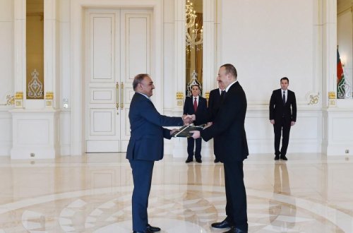 Prezident Pakistan səfirinin etimadnaməsini qəbul etdi