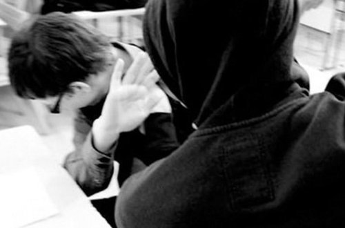 DƏHŞƏT ! Azərbaycanda məktəbdə BƏDBƏXT HADİSƏ - Şagirdin göz bəbəyi dağıldı