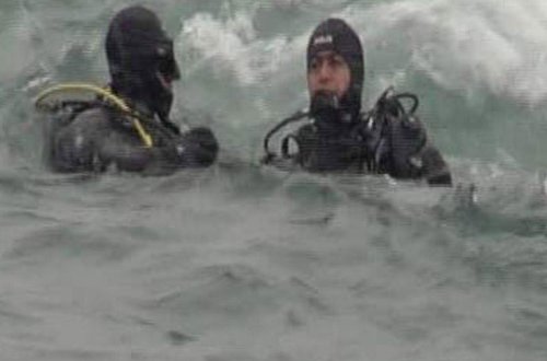 DƏHŞƏT ! Ana 40 günlük körpəsini güllələdi: ölmədiyini görüb dənizə atdı - VİDEO