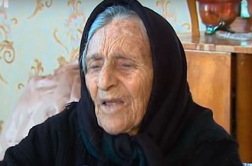 “Gəlinimlə nəvəm evimi sataraq məni küçəyə atdı...”