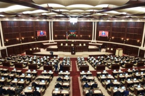 “Bu biabırçılıqdır” - Deputatdan cərimələrə sərt etiraz