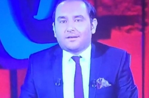 Aparıcı canlı yayımda müxbir sevgilisinə evlilik təklifi etdi - VİDEO