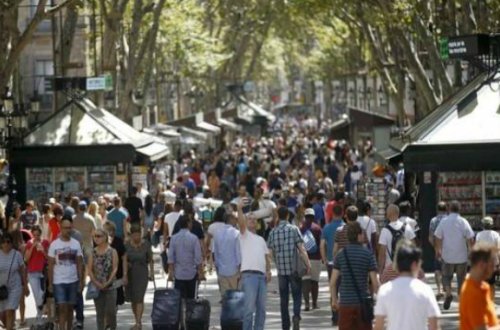 İspaniyadan şok qərar-Barselonada yeni otel açmaq qadağan edildi