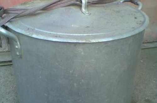 Samuxda ehsan qazanını oğurlayanlar həbs edildi