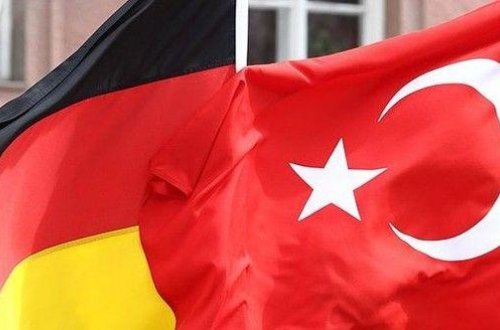 Türkiyə Almaniyadan 40 hərbçini təhvil verməyi tələb edib