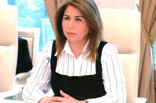 Bahar Muradova: 