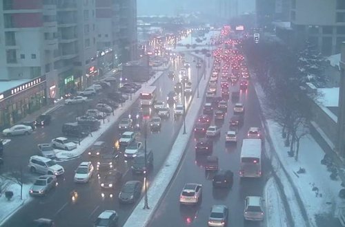 Bakının bu yollarında ehtiyatlı olun — XƏBƏRDARLIQ