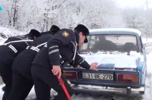 Ölkədə buzlaşma müşahidə olunan yollar açıqlanıb
