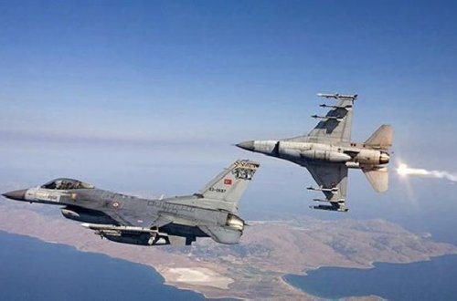 Yunanıstan Türkiyəni dövlət sərhədini pozmaqda ittiham etdi