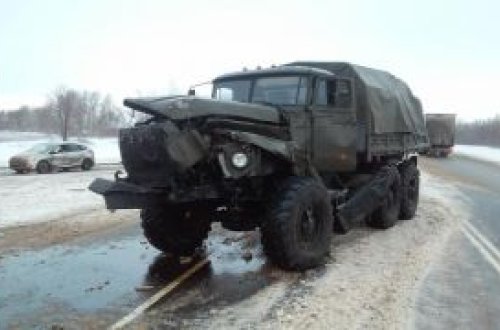 Ermənistan ordusuna məxsus avtomobil qəzaya uğrayıb, 26 əsgər xəsarət alıb