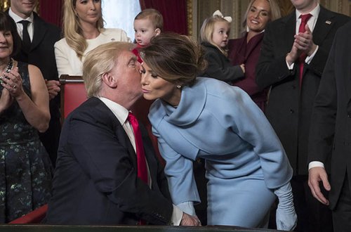 Melaniya Trampla bağlı Ağ Ev müzakirəsinə son qoyuldu