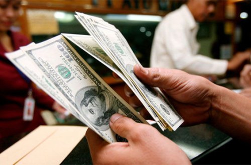 Banklar dollar və avronu neçəyə satır? – SİYAHI