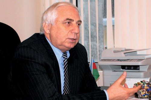 Hadi Rəcəblidən mediaya qəribə qadağa