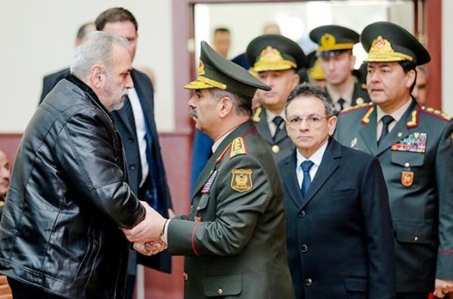 Zakir Həsənov və Mədət Quliyev şəhid Çingizlə vida mərasimində - FOTOLAR