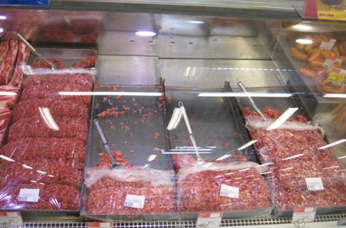 Farş ətdən 3-4 manat ucuzdur: Səbəbi isə tərkibinə qatılan... – VİDEO