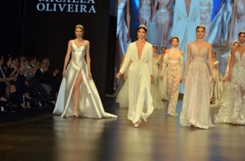 Gəlinlər üçün sinəsi görünən kolleksiya hazırladı - FOTOLAR