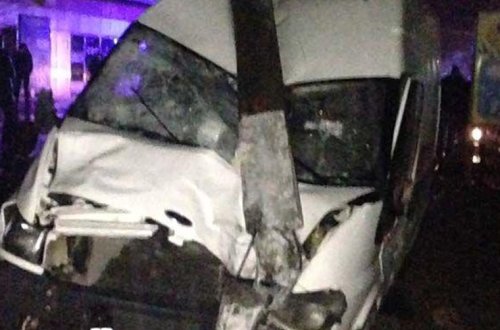 Azərbaycanda yük maşını 3 nəfəri vurub