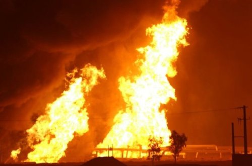 İranda məişət qazının partlaması nəticəsində 5 fəhlə ölüb, 9-u yaralanıb