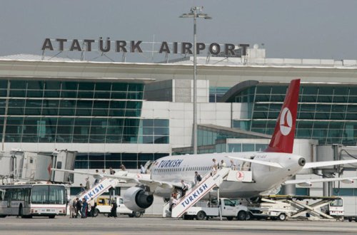 UNİKAL QƏZA - Avtobus təyyarəyə çırpıldı