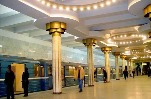 Sərnişinlərin NƏZƏRİNƏ: Bakı metrosunda bu stansiya 2 ay...