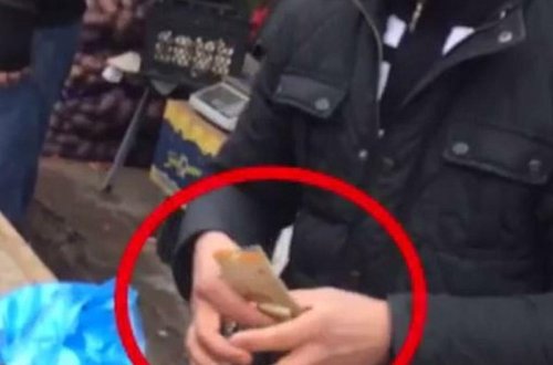 Bakının məşhur bazarında alıcıları belə aldadırlar - VİDEO