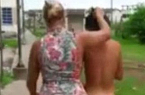 Şok kadrlar: ərinin məşuqəsinin başını qırxdı, soyundurdu, sonra isə... - VİDEO - FOTO