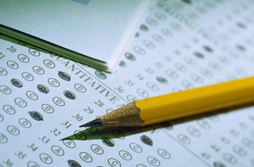 Qəbul imtahanlarının qiyməti ilə bağlı təkliflər Tarif Şurasına göndərildi