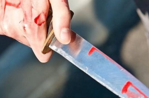 Bakıda Ticarət Mərkəzində kütləvi dava - Gənc oğlan bıçaqlandı