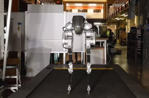 ABŞ-da yeni robot təqdim olundu: 