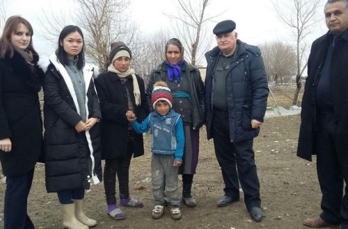 Kəlbəcərli balaca Peymanın sözləri vyetnamlı tələbəni ağlatdı - FOTOLAR