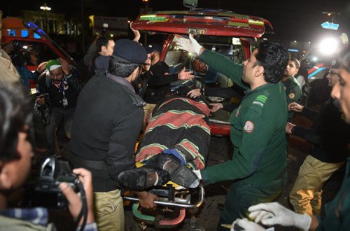 Pakistanda 16 nəfər partlayışın qurbanı oldu